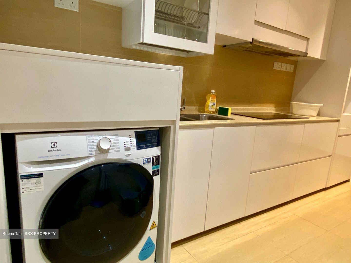 International Plaza (D2), Apartment #427097471